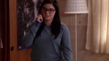 Sudadera a rayas de Alex Dunphy (Ariel Winter) en Modern Family S07E08