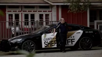 The Tesla Model S to the Sheriff in Extant