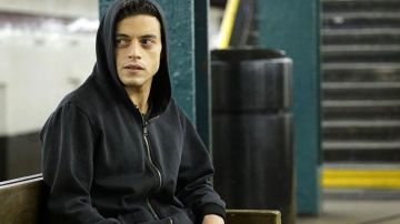 Le hoodie d'Elliot dans Mr Robot
