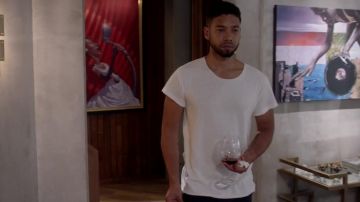 Camiseta R13 blanca de Jamal Lyon en Empire