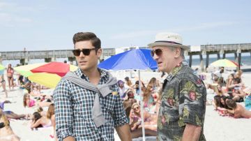 The sunglasses of Dick Kelly (Robert De Niro) in Dirty Grandpa