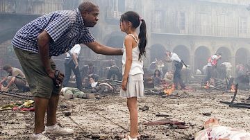 La véritable tenue de Forest Whitaker dans Angles d'attaque