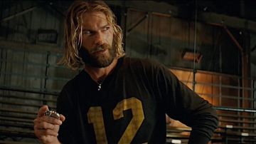 The authentic stopwatch Agat is used by Razor (Andrew Wilson) in Bliss