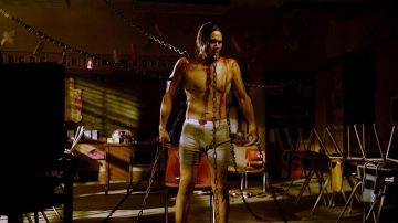 Una de las cadenas que sostiene troya en Saw III