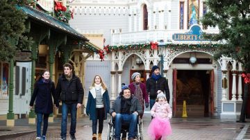 Parque Disneyland Paris en Fais pas ci fais pas ça