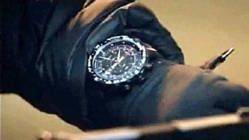 The Timex watch of Megan Welles (Sarah Power) in The time of the crime