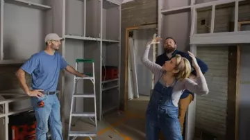 Anthropologie Pilcro Painters Denim Overalls worn by Erin Napier as seen in Home Town (S07E17)