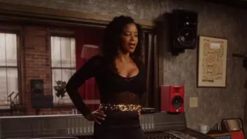 Ceinture Aldo Wea portée par Wickie Roy (Renée Elise Goldsberry) vue dans Girls5eva (S02E02)