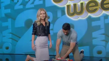 Roland Mouret Arreton Pencil Skirt worn by Kelly Ripa as seen in LIVE with Kelly and Mark on April 20, 2023