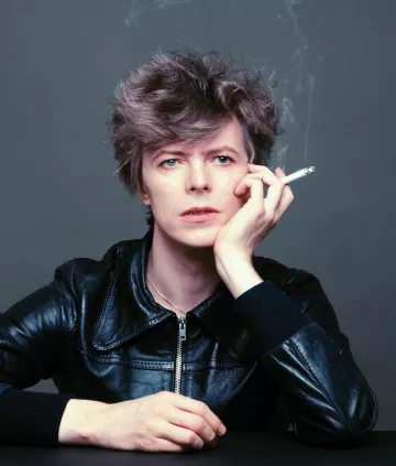 Chaqueta de cuero usada por David Bowie en una foto hecha por Masayoshi Sukita en Japón para la promoción del álbum The Idiot 