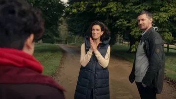 Barbour Littlebury Gilet worn by Ingrid Farrow (Indira Varma) as seen in Obsession (S01E01)