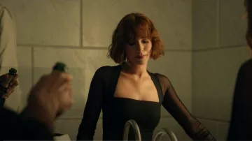 Superdown Halley Bodycon Robe portée par Anna Barton (Charlie Murphy) comme on le voit dans Obsession (S01E02)