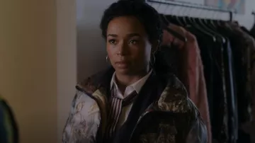 Les poupées tuent l’humeur actuelle Da Vinci Demons Veste portée par Neff (Alexis Floyd) comme on le voit dans Inventing Anna (S01E05)
