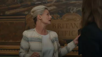 Lafayette 148 New York Pria Chaqueta Jacquard a rayas usada por Gwen Hempill (Christine Kavanagh) como se ve en The Diplomat (S01E01)