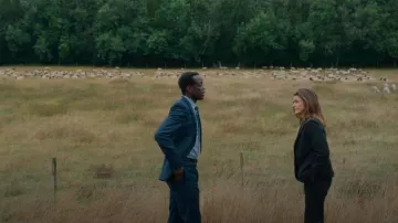 Theory Demitria Pants worn by Ambassador Kate Wyler (Keri Russell) as seen in The Diplomat (S01E05)