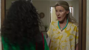 St Johns Bay Linen Blouse worn by Marcia (Brett Butler) as seen in Fantasy Island (S02E10)