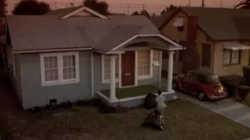 The house of Furious Styles (Laurence Fishburne) is located Cimarron Street in Los Angeles in Boyz n the Hood movie