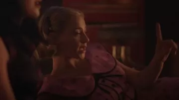 Vintage In­spired Dress Pink 50s As­tro Print worn by Betty Cooper (Lili Reinhart) as seen in Riverdale (S07E05)