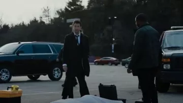 Burberry Cotton Gabardine Car Coat worn by Supervisory Special Agent Remy Scott (Dylan McDermott) as seen in FBI: Most Wanted (S04E19)