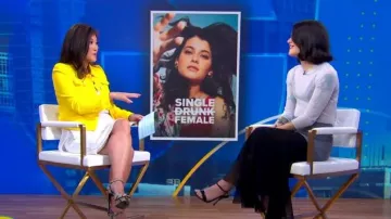 Tommy Hilfiger Puff-Sleeve Trucker Jacket porté par Juju Chang comme vu dans Good Morning America le 21 avril 2023