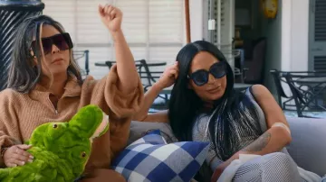 Gafas de sol rectangulares Gucci Women's Urban Stars usadas por Angelina Pivarnick vistas en Jersey Shore: Family Vacation (S06E13)