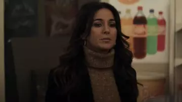 A.L.C. Na­dia Sweater worn by Lana Lang Cushing (Emmanuelle Chriqui) as seen in Superman & Lois (S03E06)