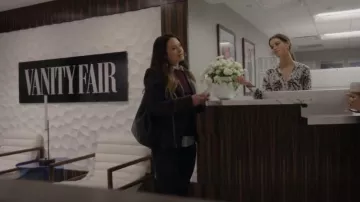 Veronica Beard Zane Plaid Dickey Veste portée par Rachel (Katie Lowes) comme on le voit dans Inventing Anna (S01E07)