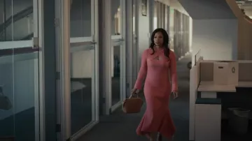 3.1 Phillip Lim Cut Out Ribbed Knit Dress porté par Erika Baker (Diandra Lyle) comme on le voit dans Bel-Air (S02E10)