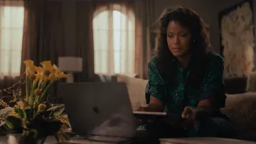 Zimmermann Tiggy Paisley Silk Shirt worn by Vivian Banks (Cassandra Freeman) as seen in Bel-Air (S02E10)