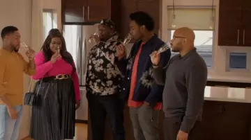 Sandro Tie-Dyed Twill Overshirt porté par Noah Koles (Echo Kellum) vu dans Grand Crew (S02E10)