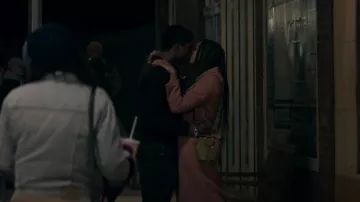 Ver por Chloé Joan Crossbody Bolso usado por Natalie Irons (Tayler Buck) como se ve en Superman & Lois (S03E07)