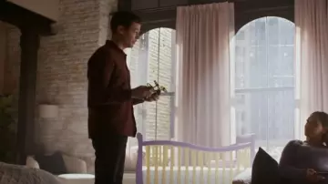 Express Short Small Slim Soft Wash Garment Dyed worn by Barry Allen (Grant Gustin) as seen in The Flash (S09E10)