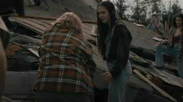 Urban Outfitters Uo Yogi Fleece Cropped Zip-up Hoodie Sweatshirt worn by Julie Matthews (Hannah Cheramy) as seen in From (S02E01)