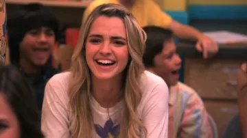 White Long Sleeve Floral Top worn by Jo Taylor (Katelyn Tarver) in Big Time Rush TV show wardrobe (Season 1 Episode 14)