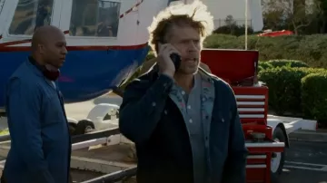 Faherty Doug Good Feather Reversible Bondi Jacket usada por Marty Deeks (Eric Christian Olsen) como se ve en NCIS: Los Angeles (S14E19)