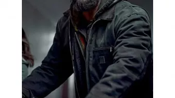 Veste noire portée par Ray Cooper (Jason Momoa) comme on le voit dans les tenues de film Sweet Girl