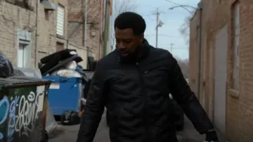G Star Raw Attacc Down Jacket Black worn by Kevin Atwater (Laroyce Hawkins) as seen in Chicago P.D. (S10E20)