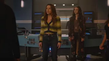 Sunday Best Reese Cardigan porté par Allegra Garcia (Kayla Compton) comme on le voit dans The Flash (S09E11)