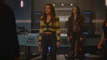 Sunday Best Reese Cardigan porté par Allegra Garcia (Kayla Compton) comme on le voit dans The Flash (S09E11)