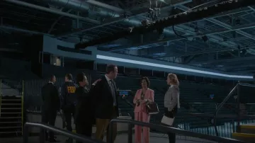 Kate Spade Hudson Bolso usado por Natalie Harris (Laila Robins) como se ve en So Help Me Todd (S01E20)