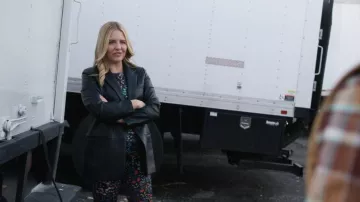 Cynthia Rowley Bonded Fit and Flare Pantalones usados por Brooke Dubek (Heléne Yorke) como se ve en The Other Two (S03E02)