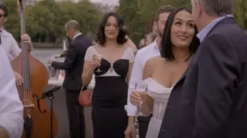 Self-Portrait Bow-De­tail Two-Tone Mi­di Dress worn by Brie Bella as seen in Nikki Says I Do (S01E04)