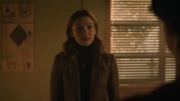 Massimo Dutti Red Check Wool Blazer porté par Nancy Drew (Kennedy McMann) vu dans Nancy Drew (S03E13)