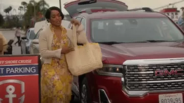 Zimmermann High Tide Floral Silk Tie Waist Vestido usado por Athena Grant (Angela Bassett) como se ve en 9-1-1 (S06E18)