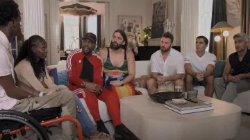 Adidas Tiro 21 Pantalones usados por Karamo Brown como se ve en Queer Eye (S07E03)