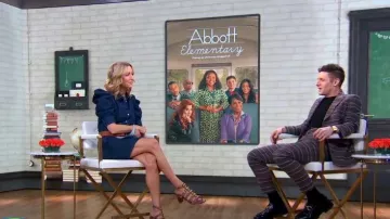 Frame Gillian Denim Puff-Sleeve Shirtdress worn by Lara Spencer as seen in Good Morning America on  May 16, 2023