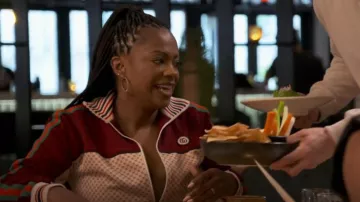Gucci In­ter­lock­ing G Lo­go Track Jack­et worn by Kandi Burruss as seen in The Real Housewives of Atlanta (S15E02)