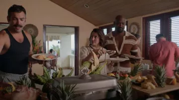 Orlebar Brown Fabien Striped Cotton-Blend Crochet Shirt usada por Paul (Bryan Clark) como se ve en Saint X (S01E06)