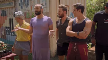 El vestido Row Pasol usado por Jonathan Van Ness como se ve en Queer Eye (S07E07)