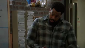 Treasure & Bond Grindle Trim Fit Plaid Flannel Button-Up Shirt in Olive- Multi Claytwill Plaid worn by Kevin Atwater (Laroyce Hawkins) as seen in Chicago P.D. (S10E21)